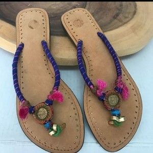 🛍️5/$20🛍️ Homemade Bohemian Feather & Bead Sandals Purple Pink Size 8